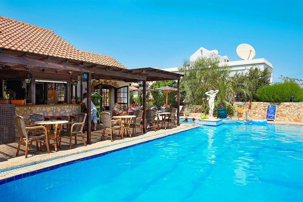 Anais Bay Hotel โปรทาราส ภายนอก รูปภาพ