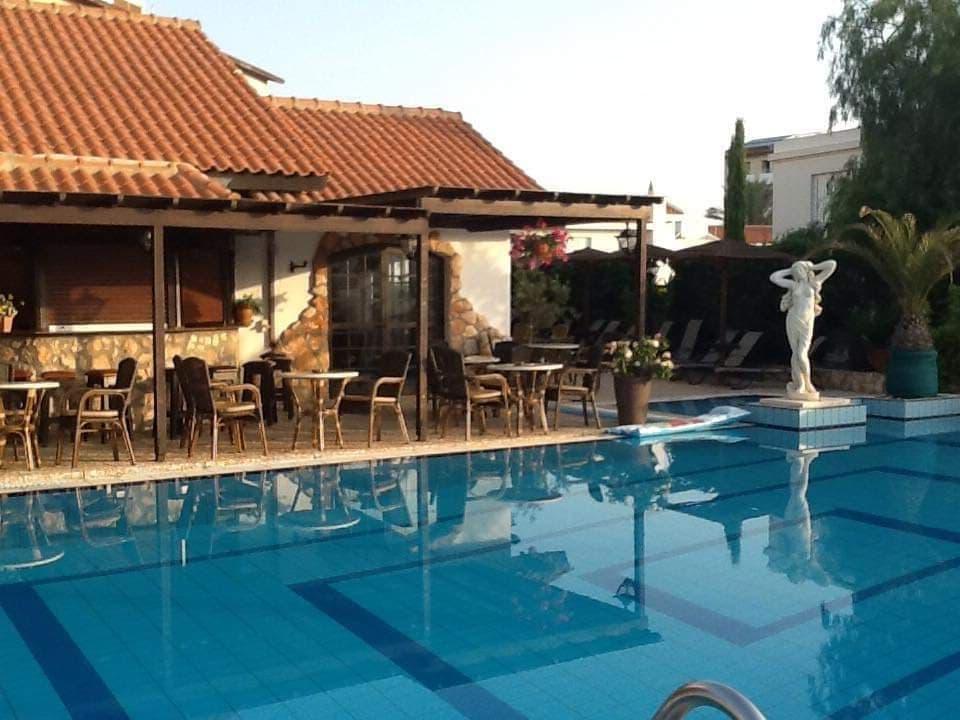 Anais Bay Hotel โปรทาราส ภายนอก รูปภาพ