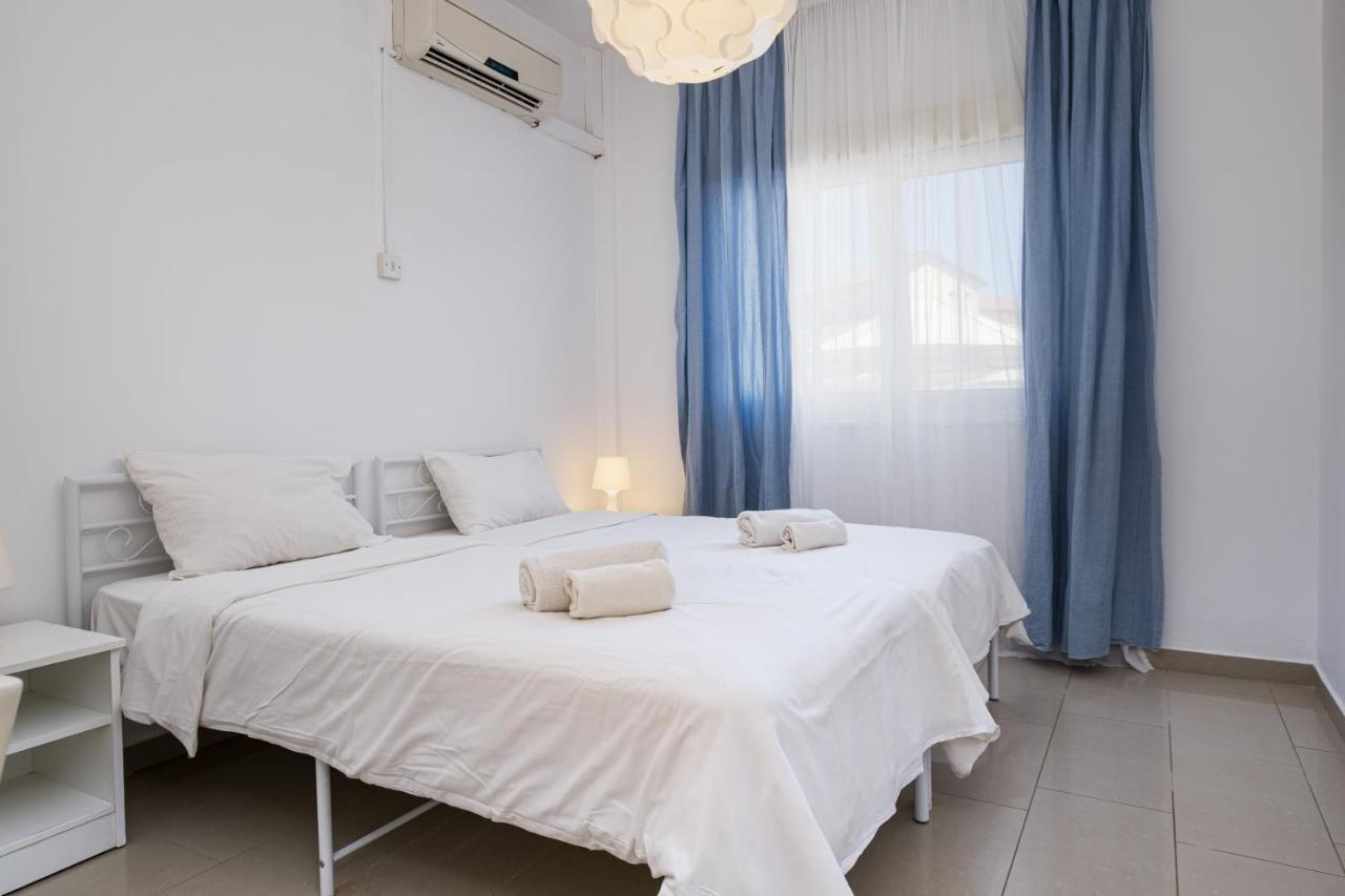 Anais Bay Hotel โปรทาราส ภายนอก รูปภาพ